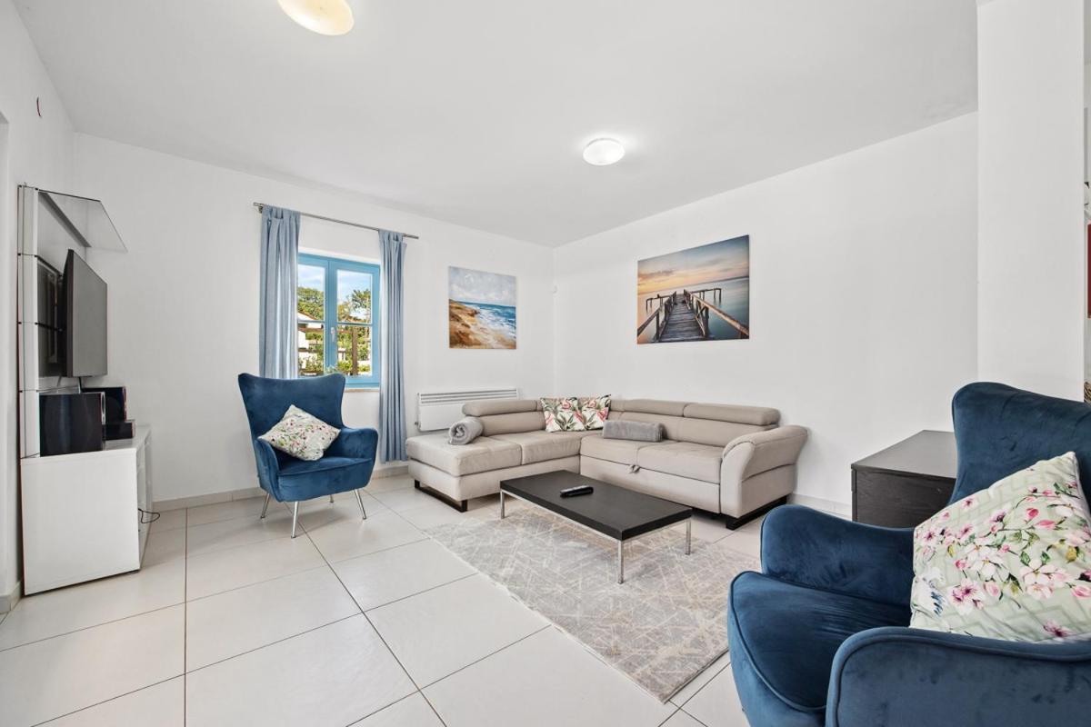 Villas Adagio Rojnici ภายนอก รูปภาพ