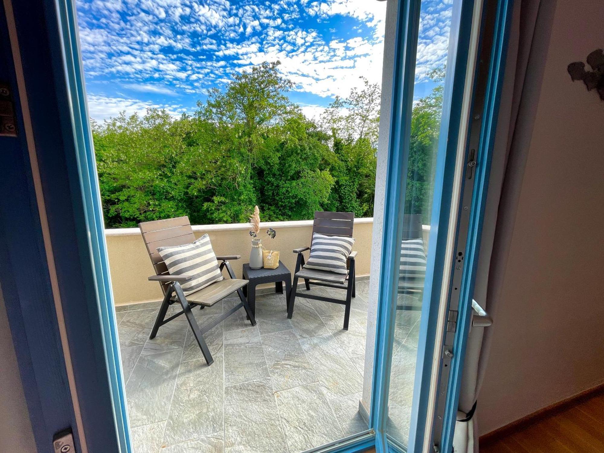 Villas Adagio Rojnici ภายนอก รูปภาพ